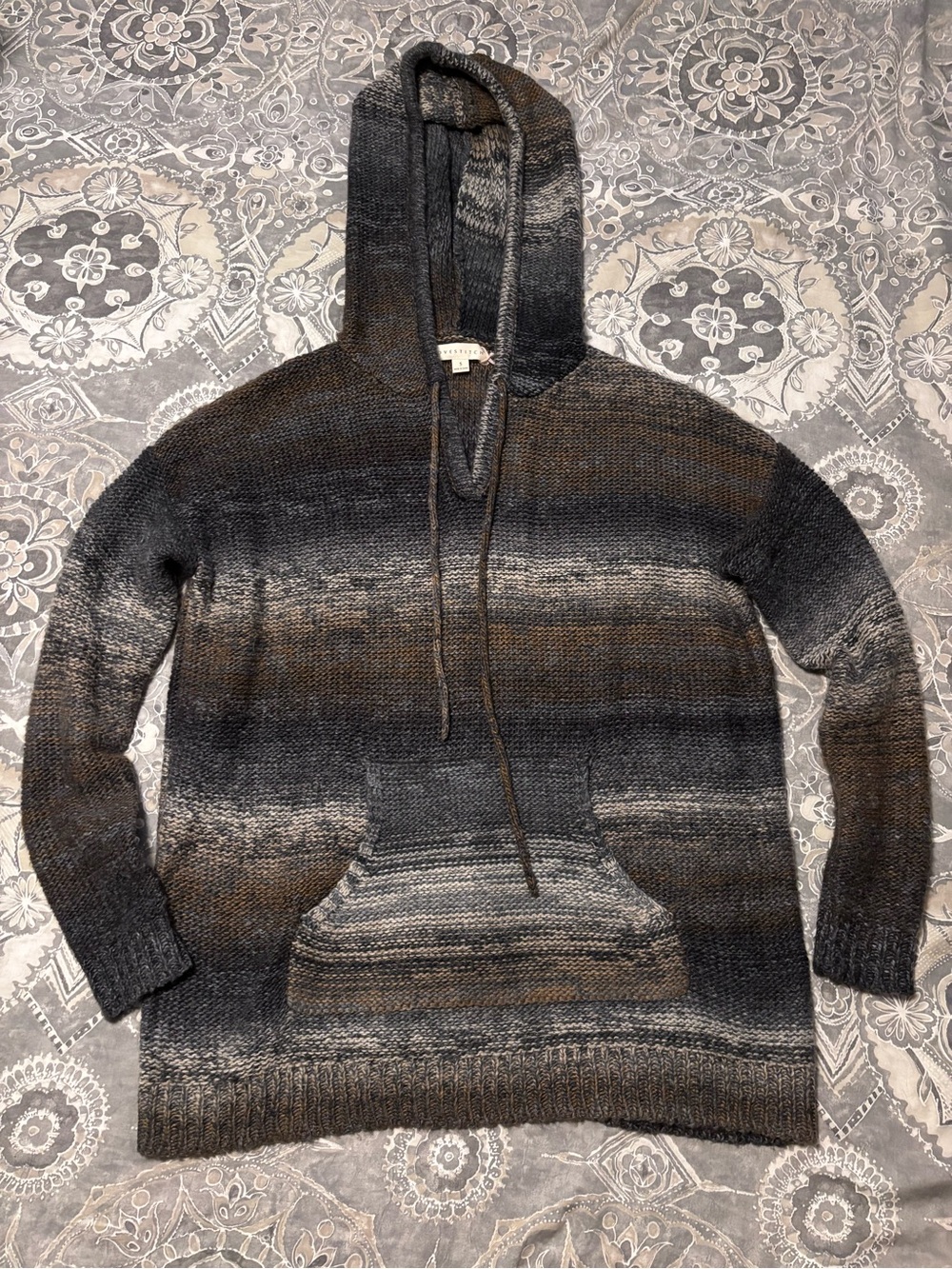 Lovstitch Gradient Knit Hoodie Sweater